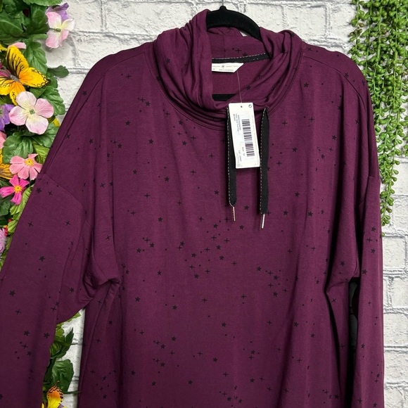 b💙2/$40💙NWT Mark & Spencer Star Printed Maroon Cowl Neck Sweater Size 16/XL - Picture 5 of 14
